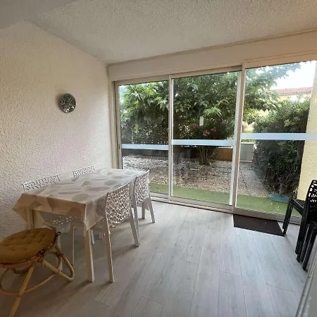 Apartment T2 Avec Jardinet, Parking Prive, A 150m De La - Sud, 4 Pers. - Fr-1-701-68 Valras-Plage