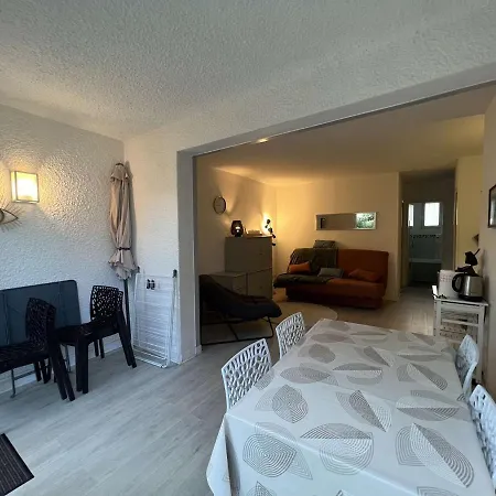 Apartmán T2 Avec Jardinet, Parking Prive, A 150m De La - Sud, 4 Pers. - Fr-1-701-68 *